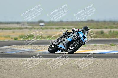 media/Apr-18-2025-TrackDaz (Fri) [[45f5874c44]]/C Group/Session 1 (Turn 7)/